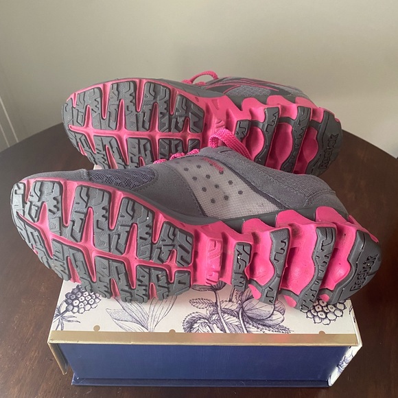 REEBOK ZIGTECH SHOES - Picture 7 of 11